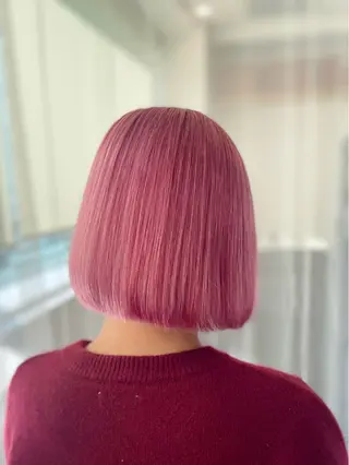 ショート カラー GaKu/ハイトーン /ブリーチ/レイヤーのヘアスタイル