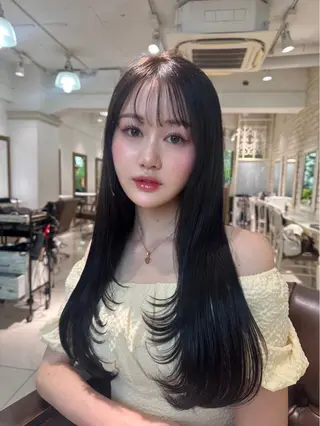 ロング カラー 髪質改善透明感カラー 🤍Nanakoのヘアスタイル