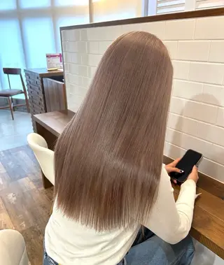 セミロング カラー 🌷横浜/レイヤー /艶カラー🌷のヘアスタイル