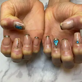 ネイル es nailのネイルデザイン