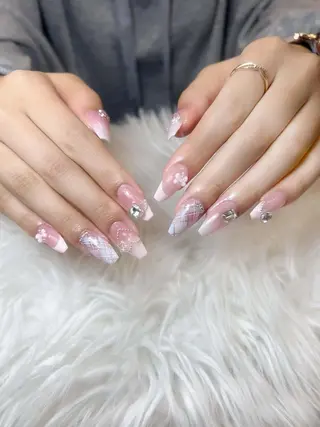 ネイル ゴテゴテ ネイルのネイルデザイン