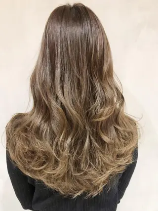 セミロング カラー パーマ ヘアアレンジ ITbyALBUM 中野店のヘアスタイル