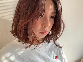 ミディアム かえ🩶韓国ボブ🎀 透明感カラー🥣のヘアスタイル
