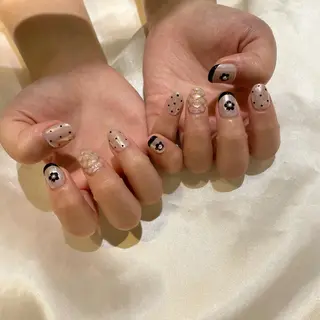 ネイル classic 新横浜所属・山田 暉のネイルデザイン