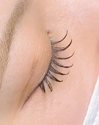 マツエク・マツパ 宮本 麻央🎀🪽のマツエク・マツパデザイン