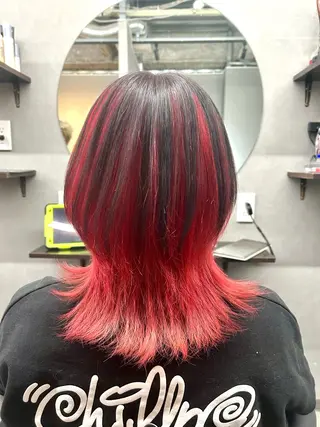 ミディアム カラー ゲーマー美容師 KENTOのヘアスタイル