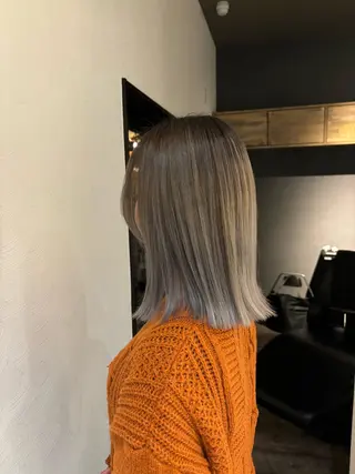 カラー SOL Matsumuraのヘアスタイル