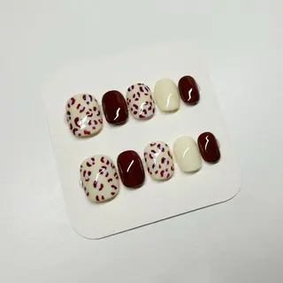 ネイル EmilyG アイリスのネイルデザイン