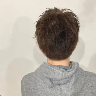 ショート カラー パーマ メンズ 加藤 綾華のヘアスタイル