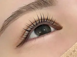 マツエク・マツパ La mue.所属・La mue. /のマツエク・マツパデザイン