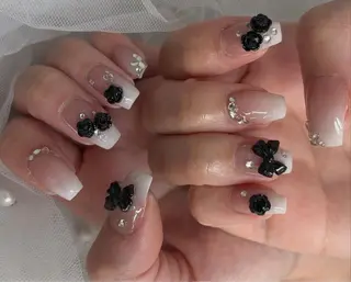 ネイル ToliyDeliy akemiのネイルデザイン