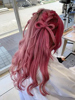 カラー ヘアアレンジ 吉川 うららのヘアスタイル