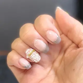 ネイル KOMINE TOMOKOのネイルデザイン