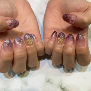 ネイル 糀屋 彩奈のネイルデザイン