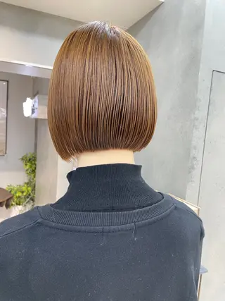 ショート カラー ヘアアレンジ ボブ/透明感ベージュ 🫧クルミ🌟のヘアスタイル