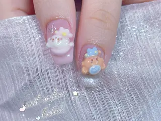 ネイル ネイルサロンエクラ 🫧Shizukaのネイルデザイン