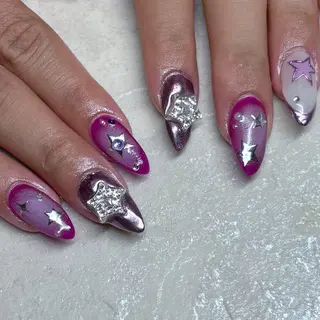 ネイル mimi 高石桃朱のネイルデザイン