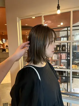 ミディアム カラー 艶髪に✧ / 透明感 カラー / 冨成のヘアスタイル