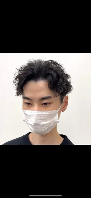 ショート パーマ メンズ 33【SASA】OSAKA【ササ】所属・✂︎メンズパーマ✂︎ 伊藤秀真のヘアスタイル