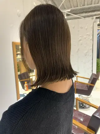 ミディアム カラー iet.所属・ウルフ/ボブ/耳ツボ ジュエリー◎ricoのヘアスタイル