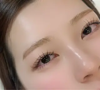 マツエク・マツパ nail&eyelash Be”Leel 南平岸店【ベリール】所属・こばやし みうのマツエク・マツパデザイン