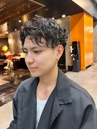 ミディアム メンズ haco＋所属・圧倒的デザイン力 店長🎨RENAのヘアスタイル