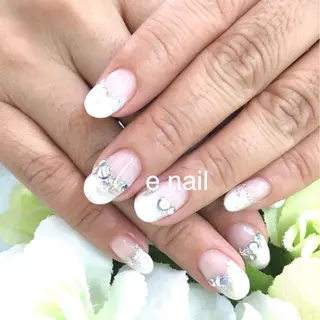 ネイル e.nail所属・和賀井 恵理のネイルデザイン