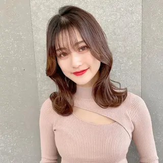 ミディアム カラー SALOWIN 原宿iori B1所属・‎🤍髪質改善‎🤍 ‎VIVIE‎🤍のヘアスタイル