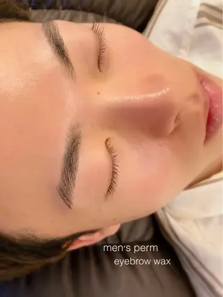 メンズ マツエク・マツパ salon de beauteJoieの眉毛・アイブロウイメージ