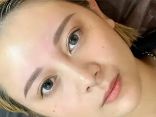 アイブロウ &ART所属・&ART REIの眉毛・アイブロウイメージ