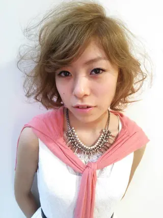 ショート カラー パーマ マツエク・マツパ 黒木 健悟のヘアスタイル