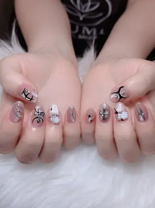 ネイル Lumi Nail 新大久保3‘のネイルデザイン