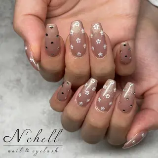 ネイル Nailist Aoiのネイルデザイン