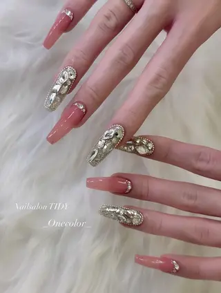 ネイル TIDY M&Mのネイルデザイン