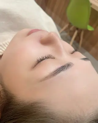 アイブロウ athomesalonCiage.所属・長尾 実咲の眉毛・アイブロウイメージ
