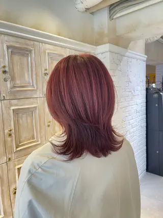 ミディアム luce所属・千代 夏輝のヘアスタイル