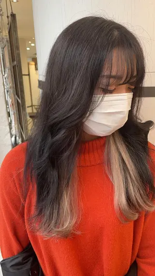 ロング 艶ハイトーン👑♡ NATSUKIのヘアスタイル