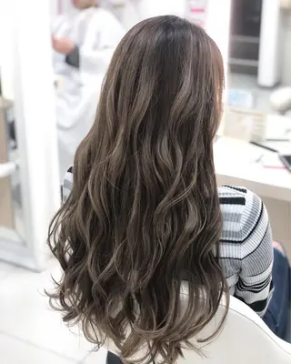 ロング カラー 💙髪質改善 💙和田💙のヘアスタイル
