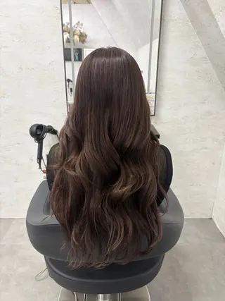 ロング ブリーチなしカラー ダブルカラーエクステのヘアスタイル