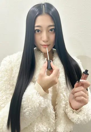 ロング 髪質改善jewelbox〜私のトリートメント〜東梅田店所属・美髪ストレート／ 髪質改善／梅田美容室のヘアスタイル