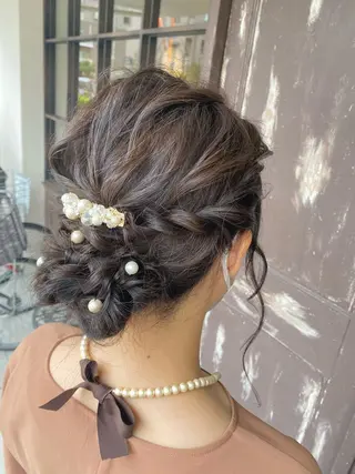 ミディアム ヘアアレンジ 川越 輝梨奈のヘアスタイル