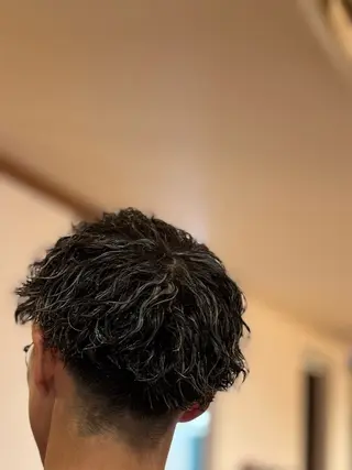 ショート カラー パーマ メンズ おしゃれ泥棒 石原メンズ特化美容師のヘアスタイル