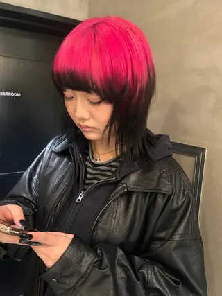 セミロング カラー デザイン/アレンジ ❤︎イシイレイのヘアスタイル