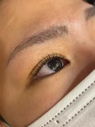 マツエク・マツパ 會田 あかりの眉毛・アイブロウイメージ