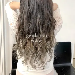 ロング カラー ヘアアレンジ 榎園 由美のヘアスタイル