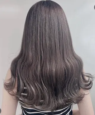 セミロング 👑ツヤブリーチ特化 👑おうた👑のヘアスタイル