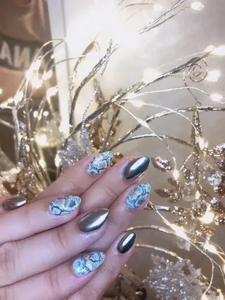 ミディアム ネイル 長さ出し専門 nynaのネイルデザイン