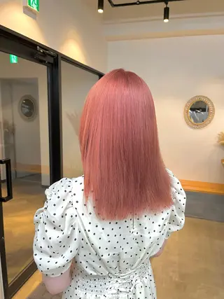 ミディアム カラー ハイトーンカラ ー/小川のヘアスタイル