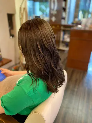 セミロング カラー ヘアアレンジ 加藤 瑠美のヘアスタイル