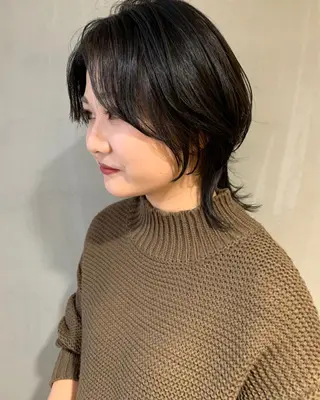 ショート カラー SALOWIN梅田茶屋町店所属・ウルフレイヤーカット /チヒロのヘアスタイル